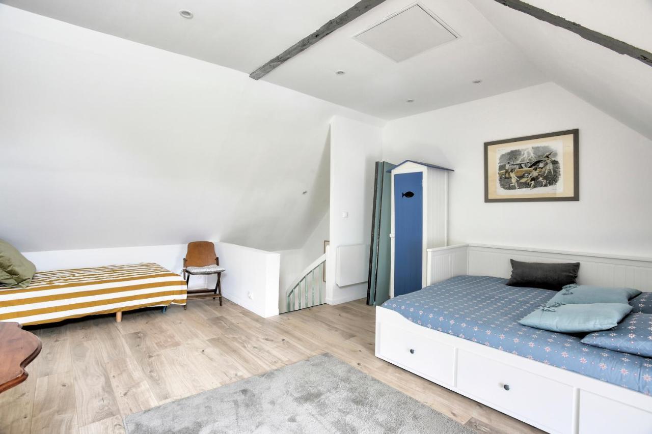 La Quinardais - Charmante Maison Avec Terrasse Saint-Samson-sur-Rance Kültér fotó